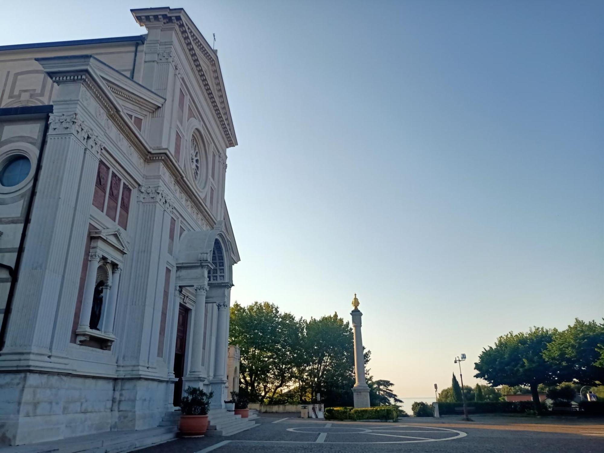 Hotel Serena Arenzano Kültér fotó