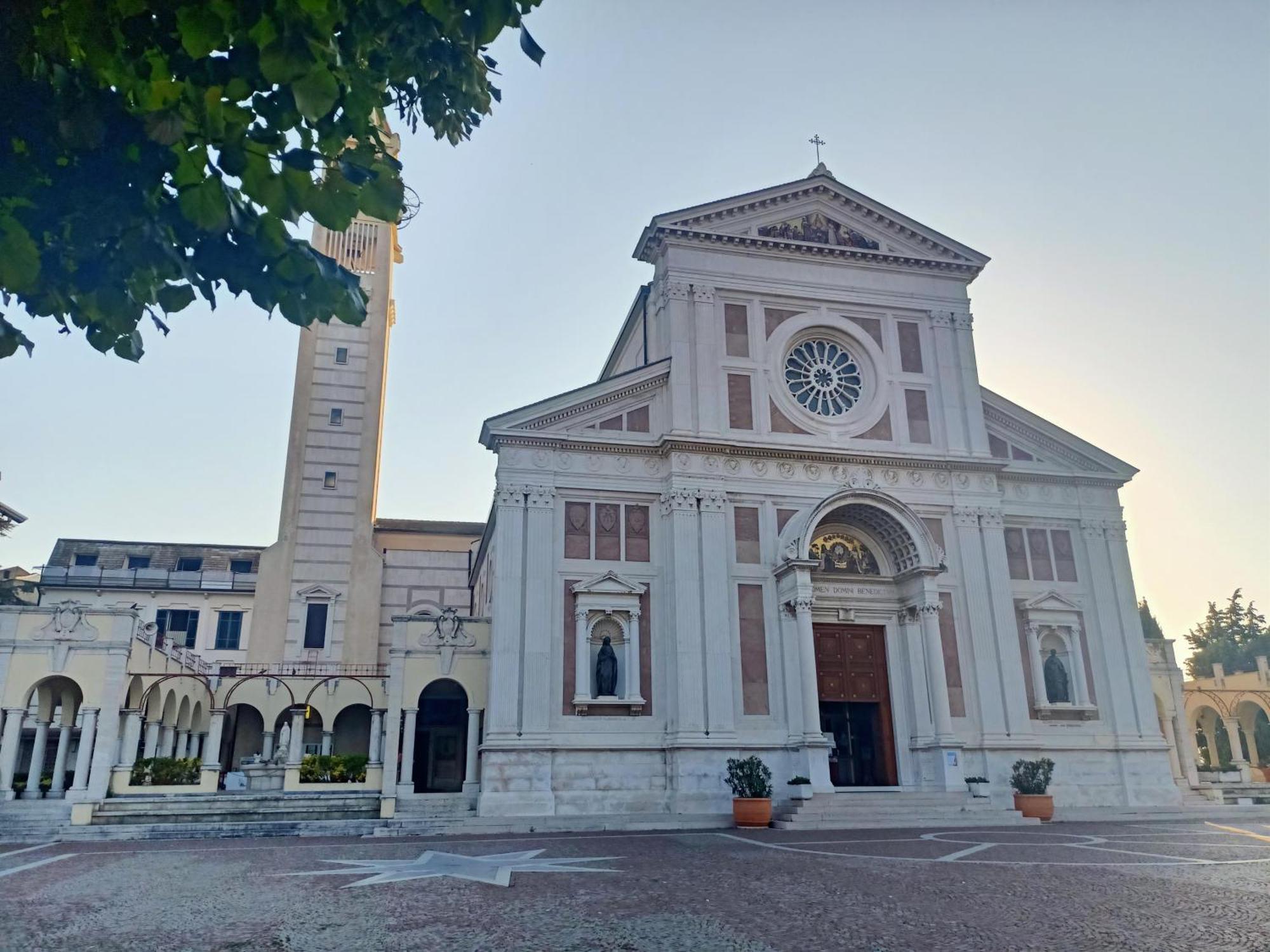 Hotel Serena Arenzano Kültér fotó